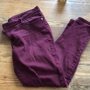 GAP Maroon denim leggings